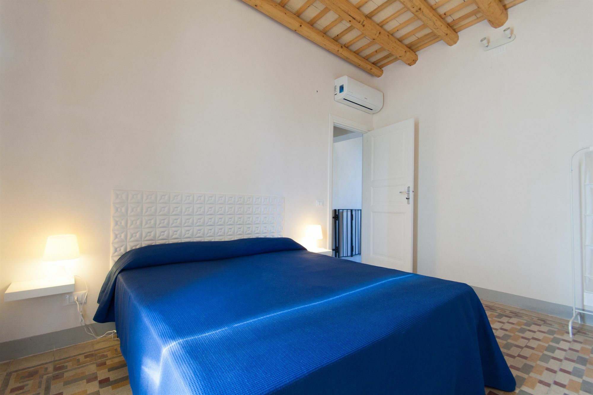 Le Vie Di Trapani Apartment ภายนอก รูปภาพ